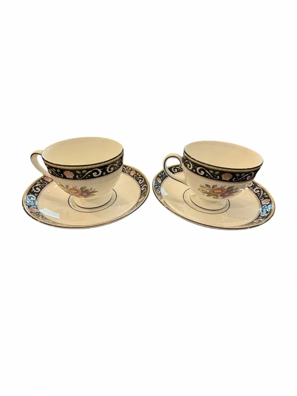 WEDGWOOD RUNNYMEDE BLUE Bone China Footed Cup & Saucer 2 Sets England W4772